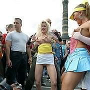 couple sex party